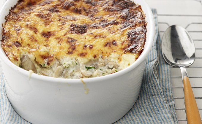 Γκρατέν με μανιτάρια, πατάτες και Kerrygold Imokilly Regato Classic