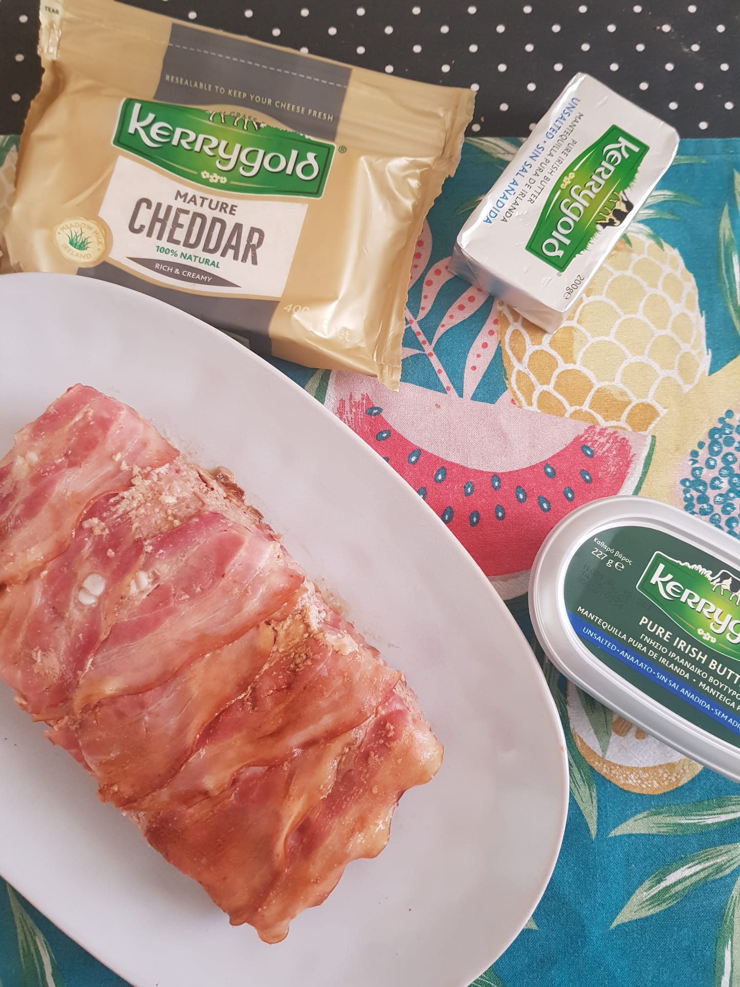 Pastel de carne y queso cheddar