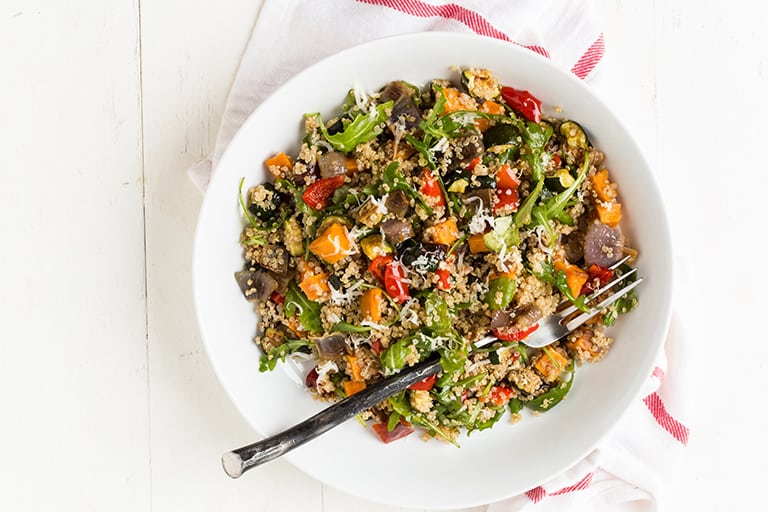 Salade de quinoa aux légumes grillés