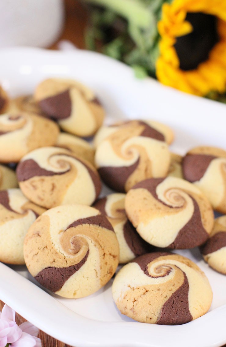 Biscotti a spirale a tre gusti