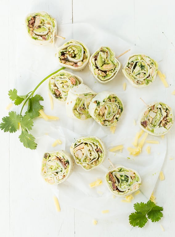 Wraps met avocado en spek
