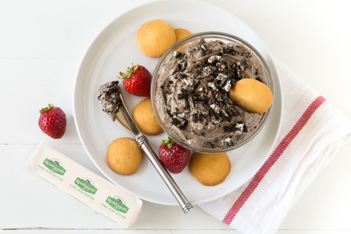 Koekjesdip met chocolade en roomkaas