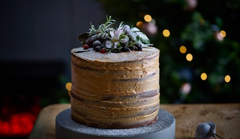 The perfect showstopper cake for the festive season.  