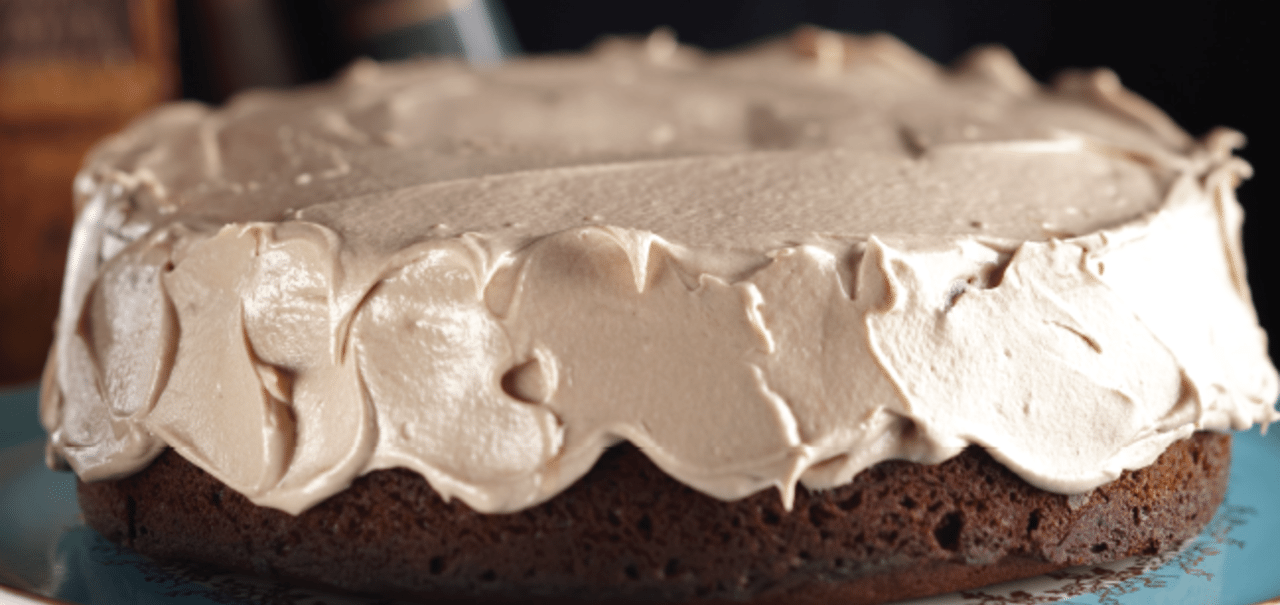 Celebration Chocolate Cake Recipe | Kerrygold South Africa