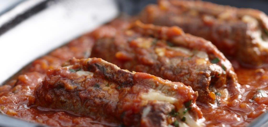 Beef Rolls in Tomato Ragù Recipe | Kerrygold South Africa