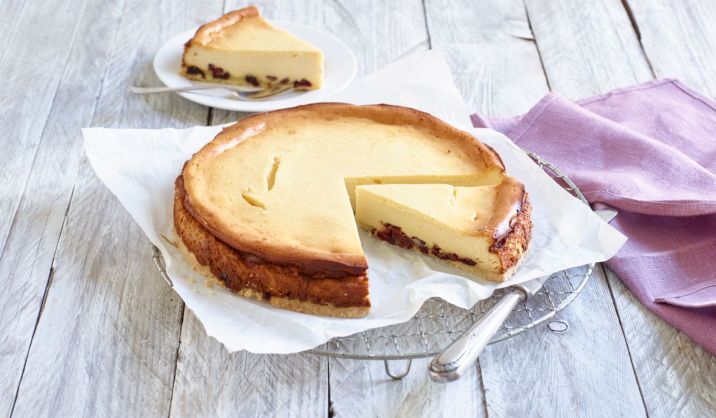 Cheesecake with Cranberries