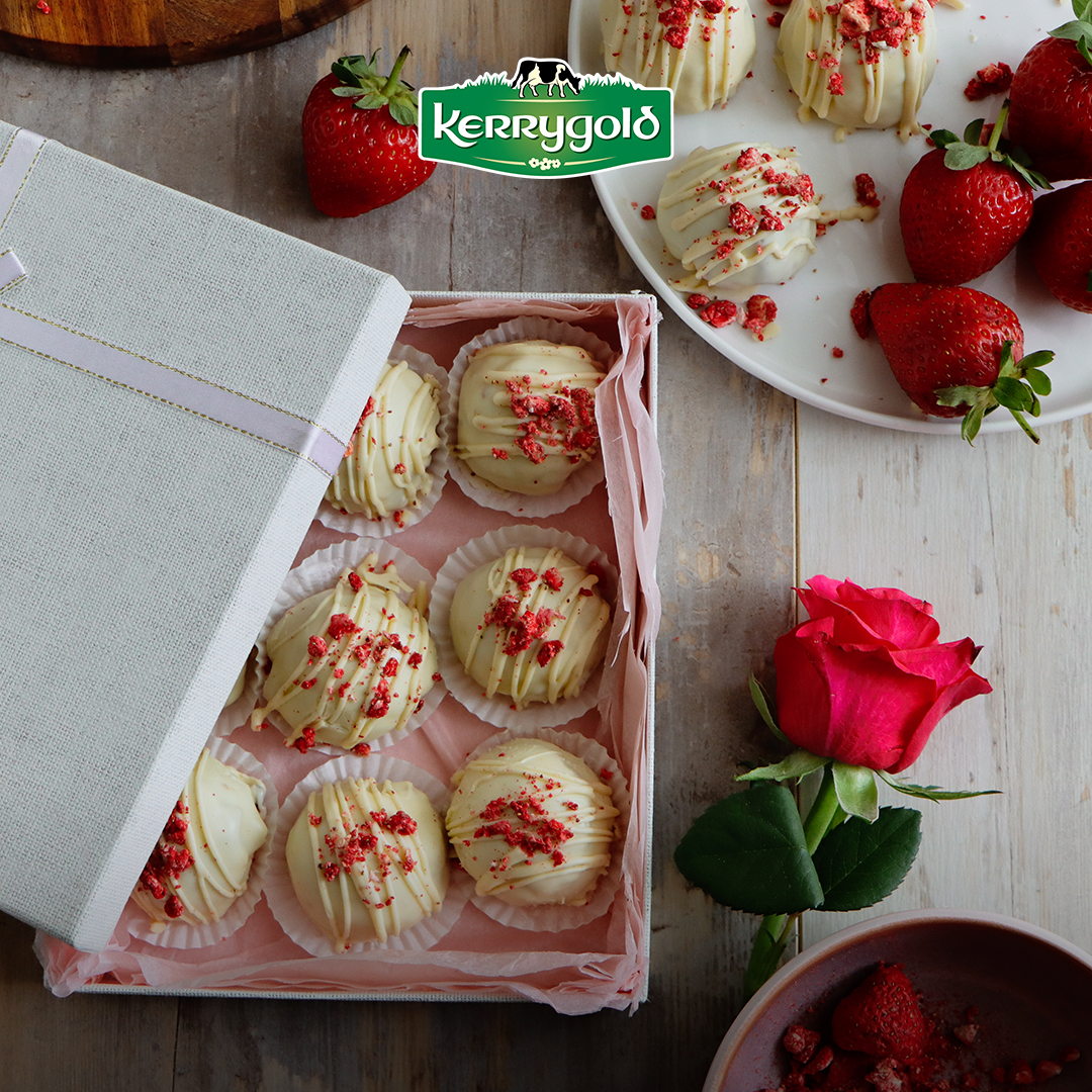 Strawberry Cheesecake Truffles Recipe