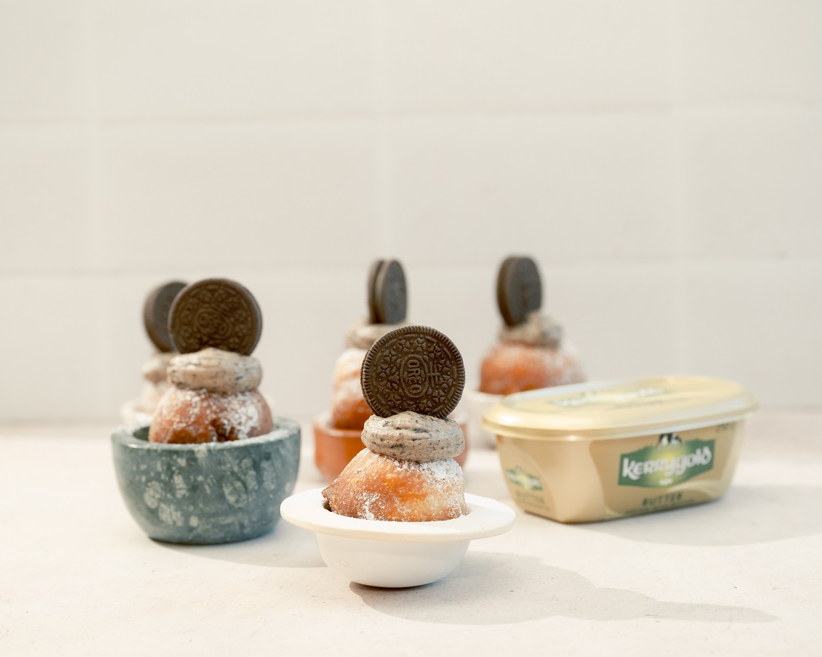 Oreo Cream Doughnuts Recipe